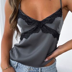 XS White Fox Lost In Your Light Top Charcoal